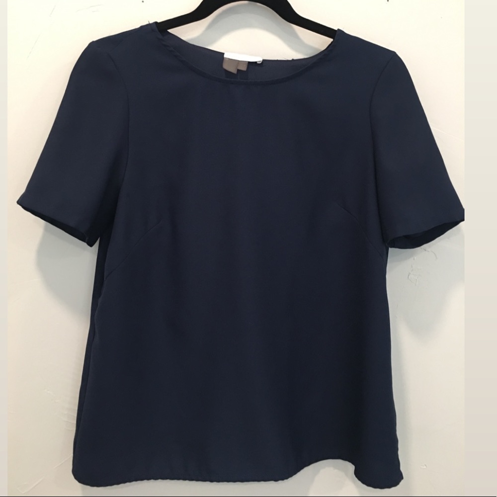 Dalia Blouse with Back design Size S (runs big)